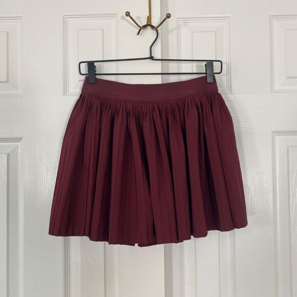 Burgundy Dark Berry Red Athleisure Pleated Mini Tennis Skirt Skort Size S - Picture 4 of 7